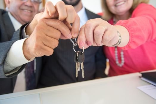 car keys ownership signing contract