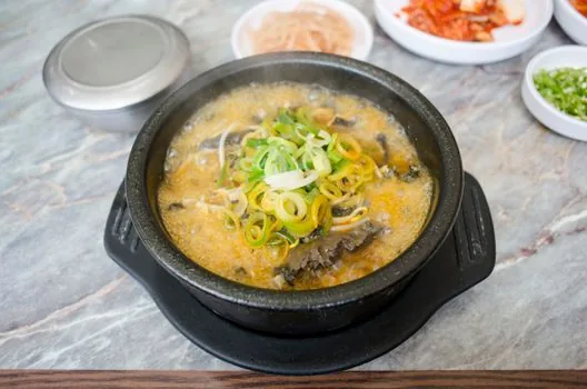 korean mudfish soup chueotang traditional restaurant jirisan namwon