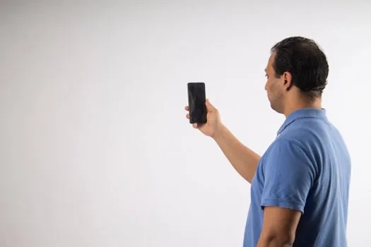 smartphone hospital receipt insurance claim search