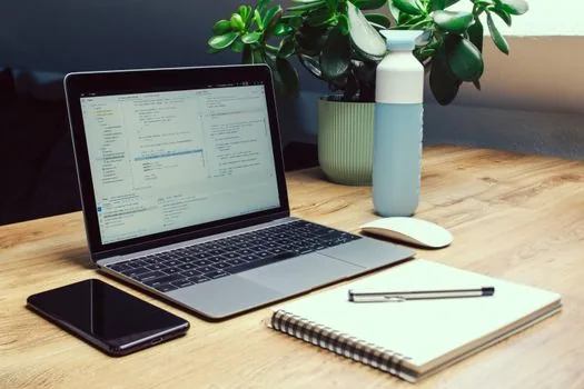 Smartphone WhatsApp linked devices menu scanning QR code on laptop, realistic home office photo | 휴대폰 WhatsApp 연결 기기 메뉴에서 QR을 스캔하는 장면